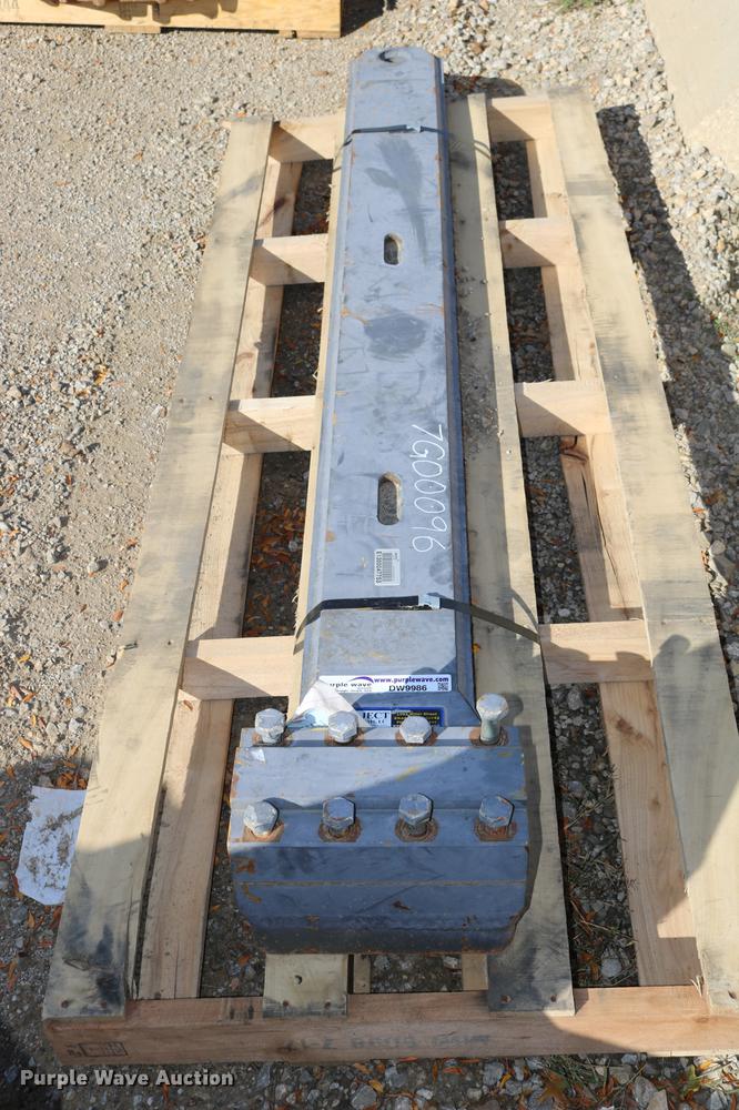 image for item DW9986 Eject scraper hitch