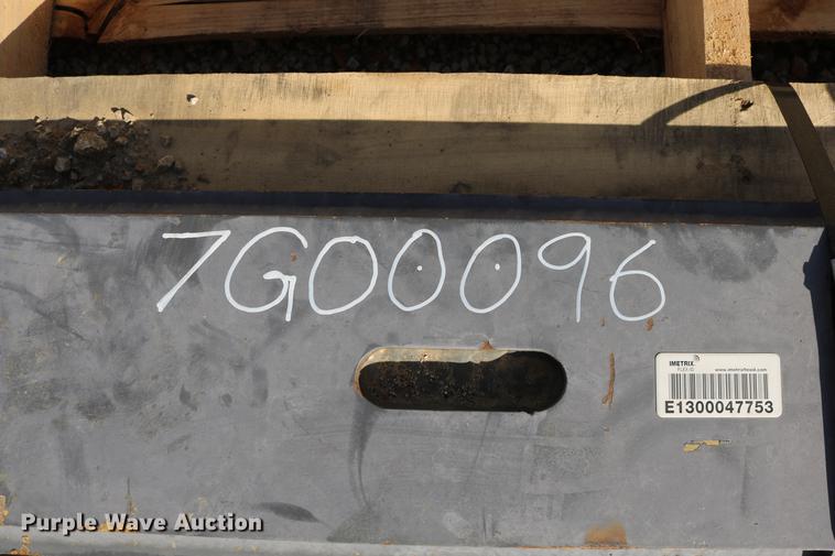 image for item DW9986 Eject scraper hitch