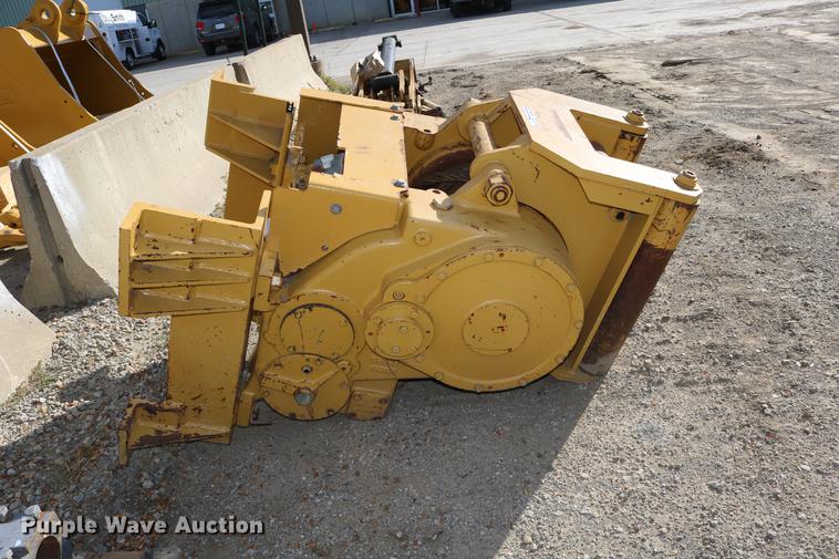 image for item DW9989 Paccar PA56-E00100E dozer winch