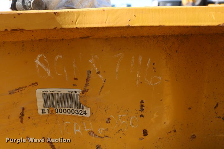 image for item DW9991 Caterpillar D6K dozer draw bar