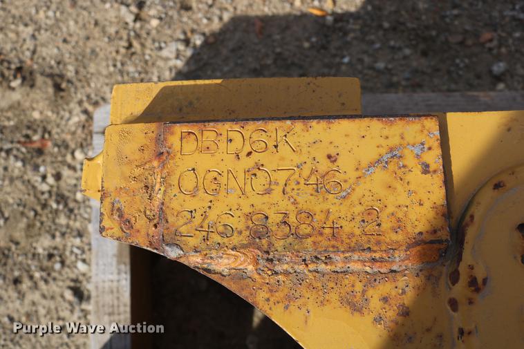 image for item DW9991 Caterpillar D6K dozer draw bar