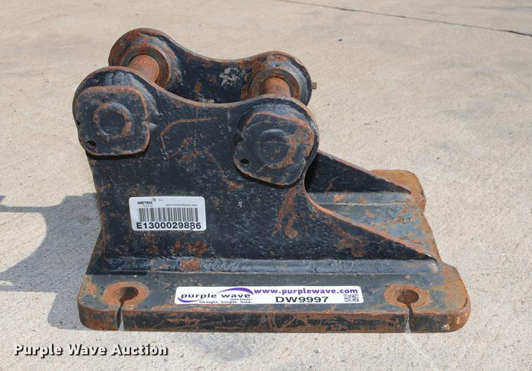 image for item DW9997 Mini Hex hammer/compactor bracket