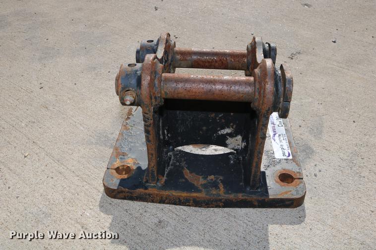 image for item DW9997 Mini Hex hammer/compactor bracket