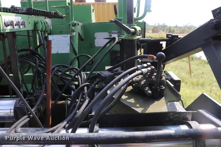 image for item ED9514 Barber Greene 200 Series paver