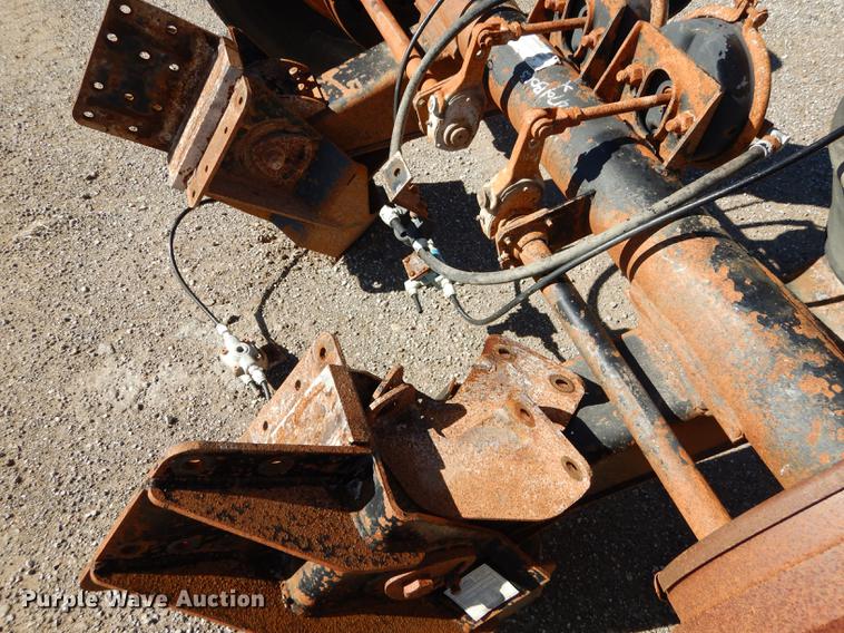 image for item EE9068 2005 Ridewell tag axle assembly