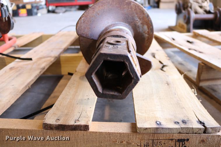 image for item EE9752 Beltec rock auger bit