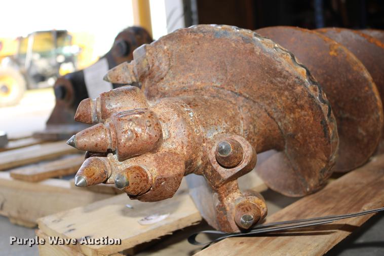 image for item EE9752 Beltec rock auger bit