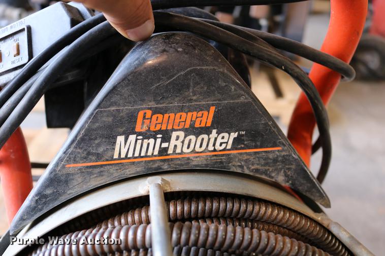 image for item EE9753 2003 General Mini-Rooter sewer snake