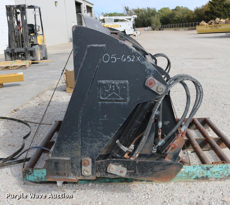 image for item EE9754 Caterpillar 908H wheel loader bucket