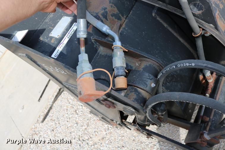 image for item EE9754 Caterpillar 908H wheel loader bucket