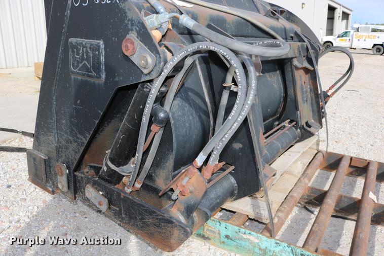 image for item EE9754 Caterpillar 908H wheel loader bucket