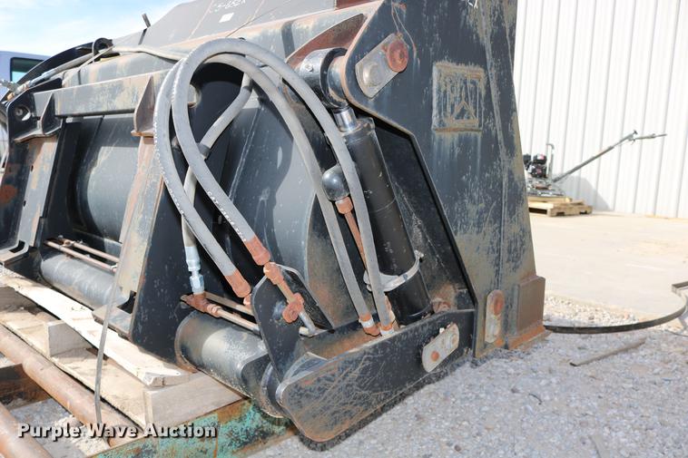 image for item EE9754 Caterpillar 908H wheel loader bucket