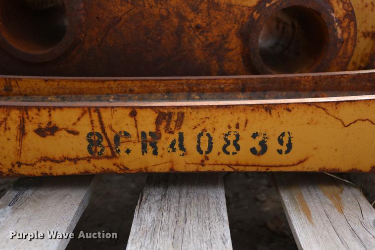 image for item EE9756 Caterpillar excavator thumb