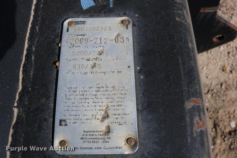 image for item EE9757 JLG TH255 telehandler bucket