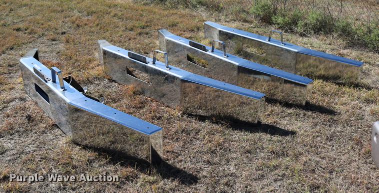 image for item EE9758 (4) Western Star bumpers