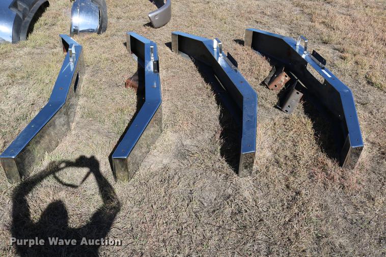 image for item EE9758 (4) Western Star bumpers