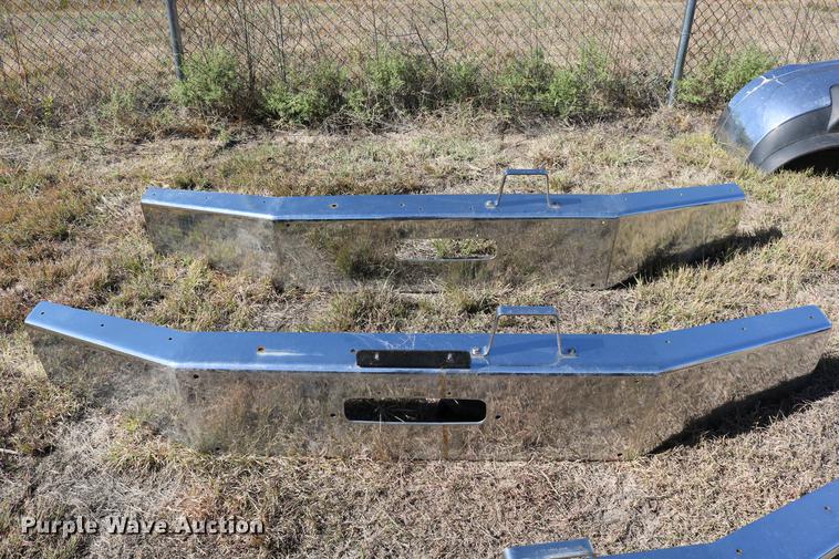 image for item EE9758 (4) Western Star bumpers