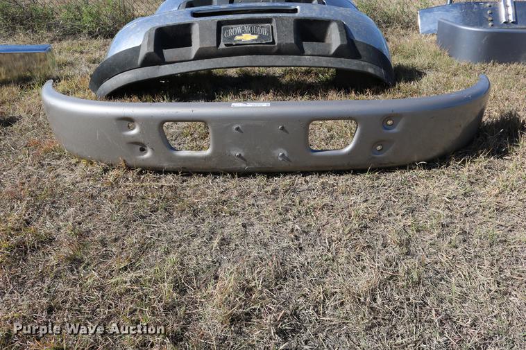 image for item EE9759 (2) bumpers