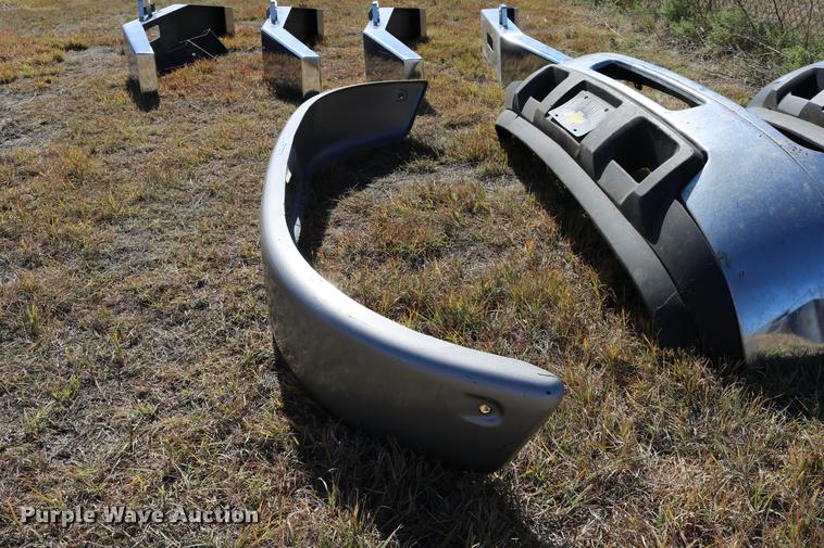 image for item EE9759 (2) bumpers