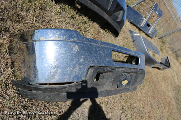 image for item EE9759 (2) bumpers