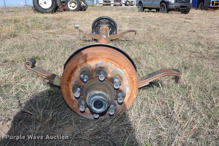 image for item EE9762 (2) axles