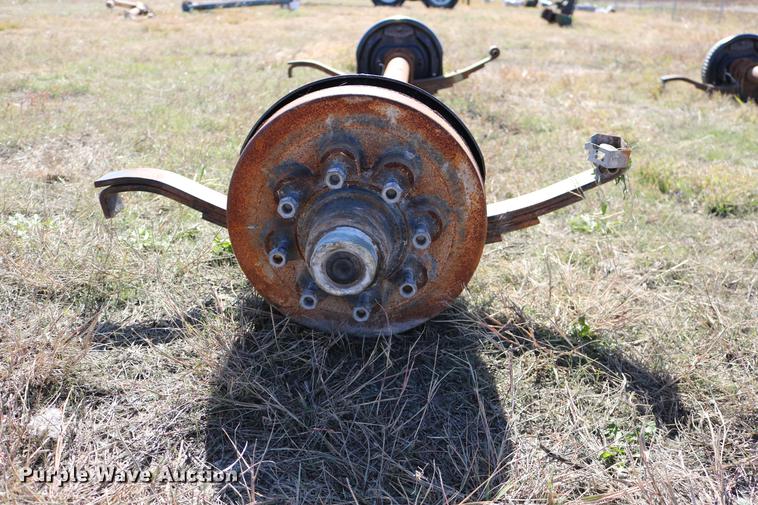 image for item EE9762 (2) axles