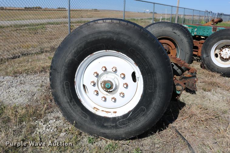 image for item EE9763 GMC Brigadier axles