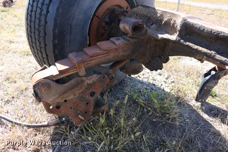 image for item EE9763 GMC Brigadier axles