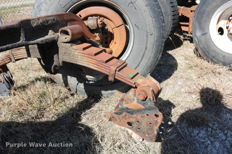 image for item EE9763 GMC Brigadier axles