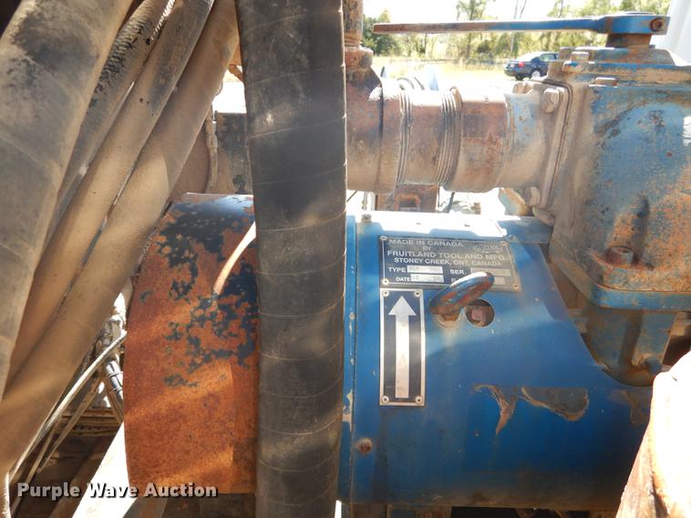 image for item J5660 1997 Ford LTS9000 vacuum truck