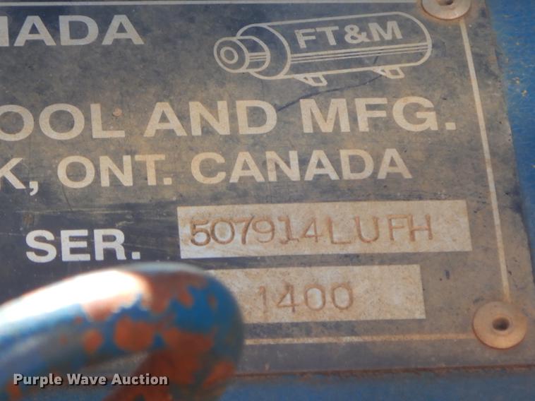 image for item J5660 1997 Ford LTS9000 vacuum truck