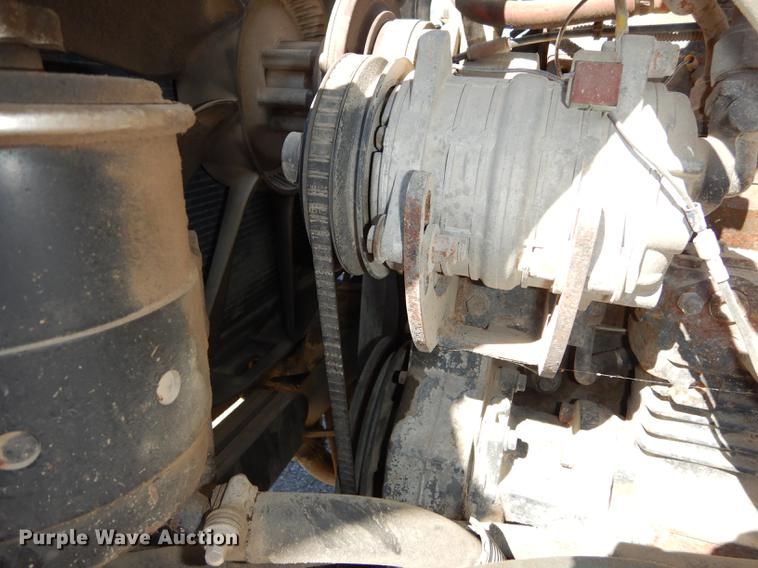 image for item J5660 1997 Ford LTS9000 vacuum truck