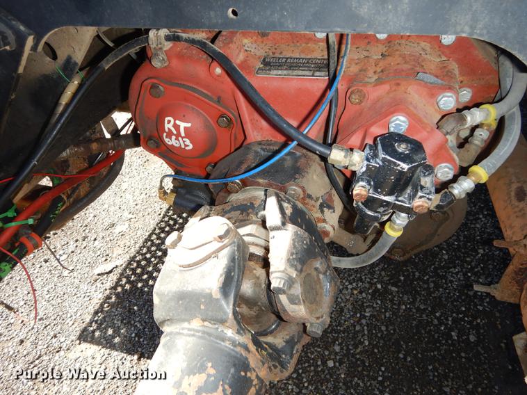 image for item J5661 1990 International 4900 truck chassis