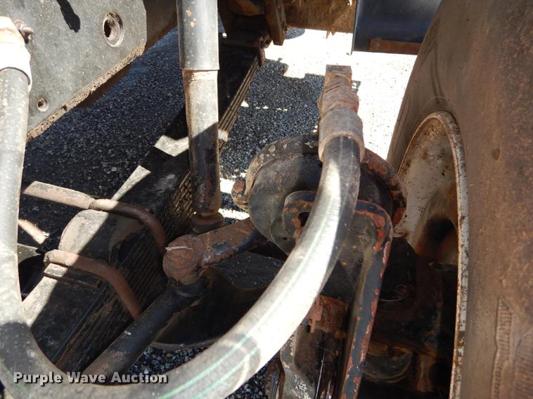 image for item J5661 1990 International 4900 truck chassis