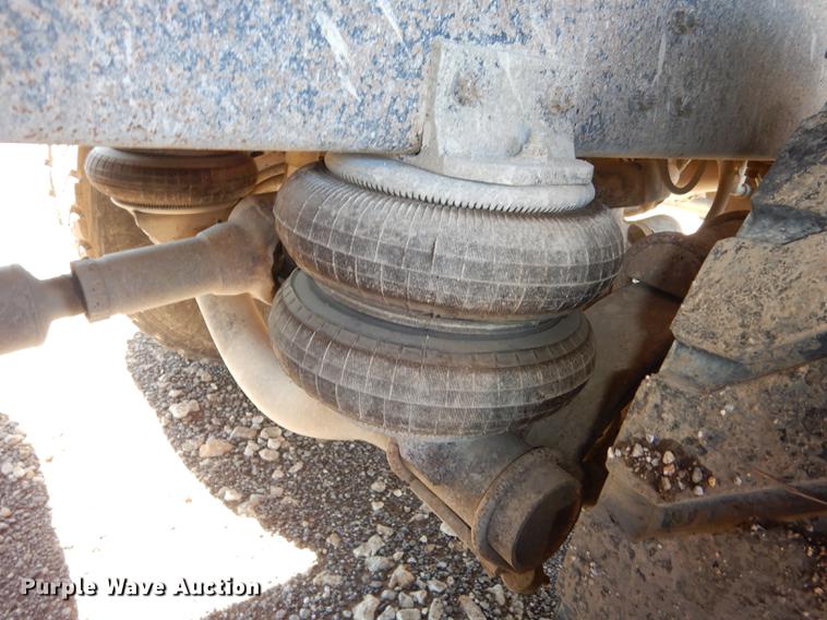 image for item J5662 1988 Freightliner FLC dump truck