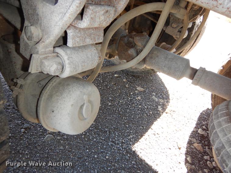 image for item J5662 1988 Freightliner FLC dump truck