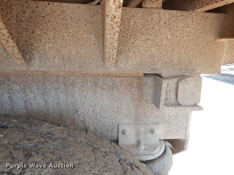 image for item J5662 1988 Freightliner FLC dump truck