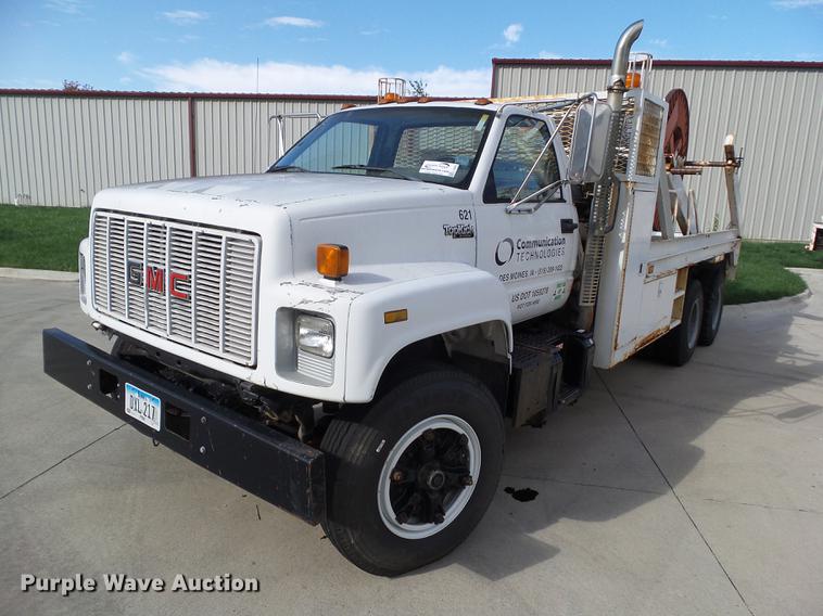 image for item L5636 1990 GMC TopKick reel truck