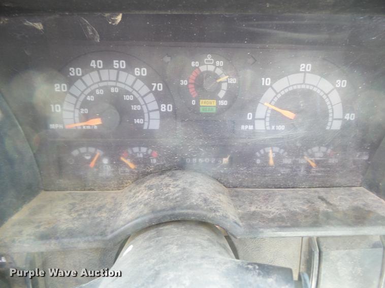 image for item L5636 1990 GMC TopKick reel truck