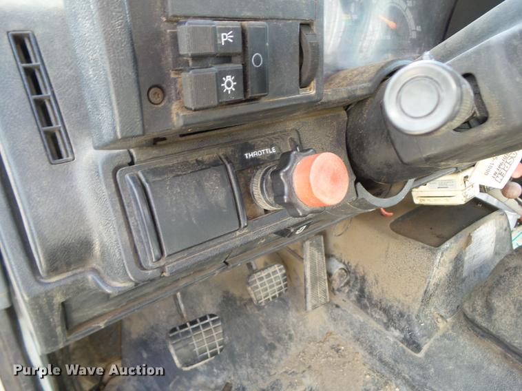 image for item L5636 1990 GMC TopKick reel truck