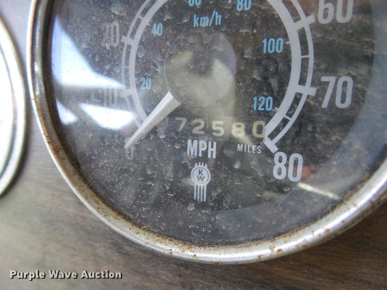 image for item L5637 1982 Kenworth C500 digger derrick truck