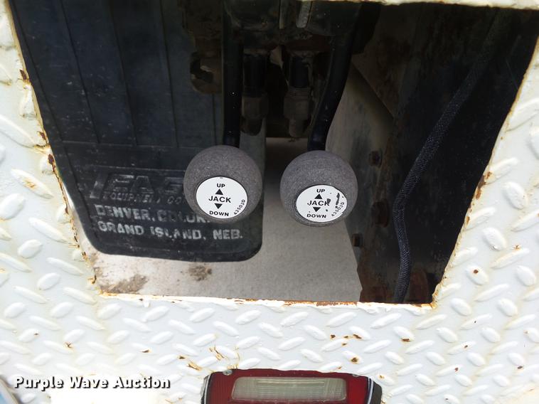 image for item L5637 1982 Kenworth C500 digger derrick truck