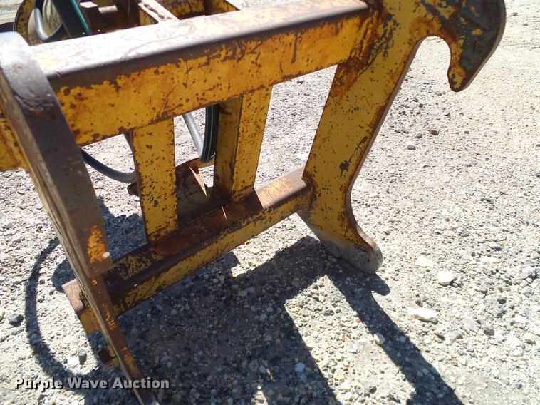 image for item AZ9390 Mcmillen post hole auger