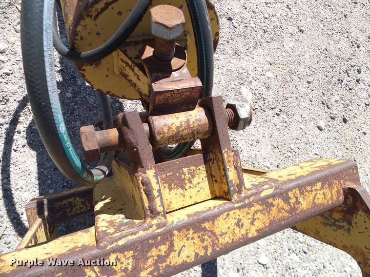 image for item AZ9390 Mcmillen post hole auger