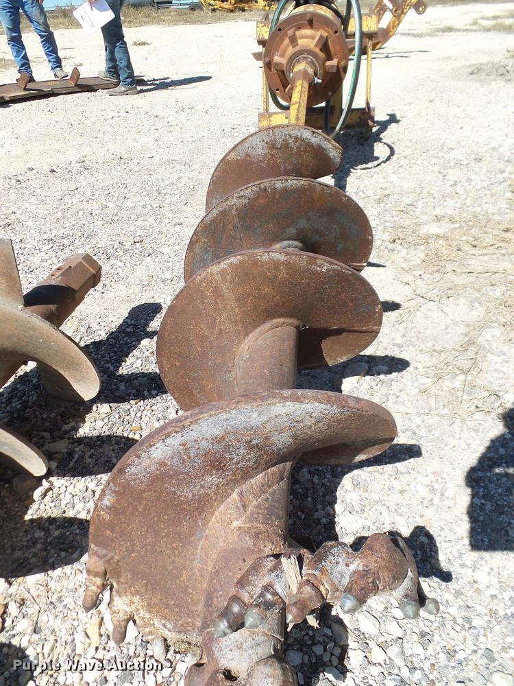 image for item AZ9390 Mcmillen post hole auger