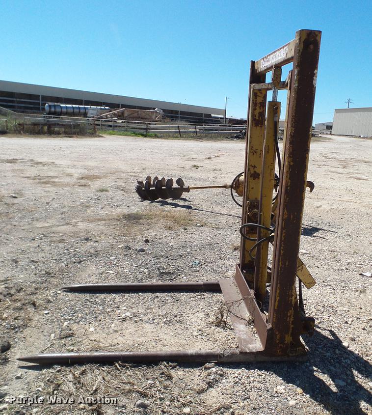 image for item AZ9393 Vermeer bale mover