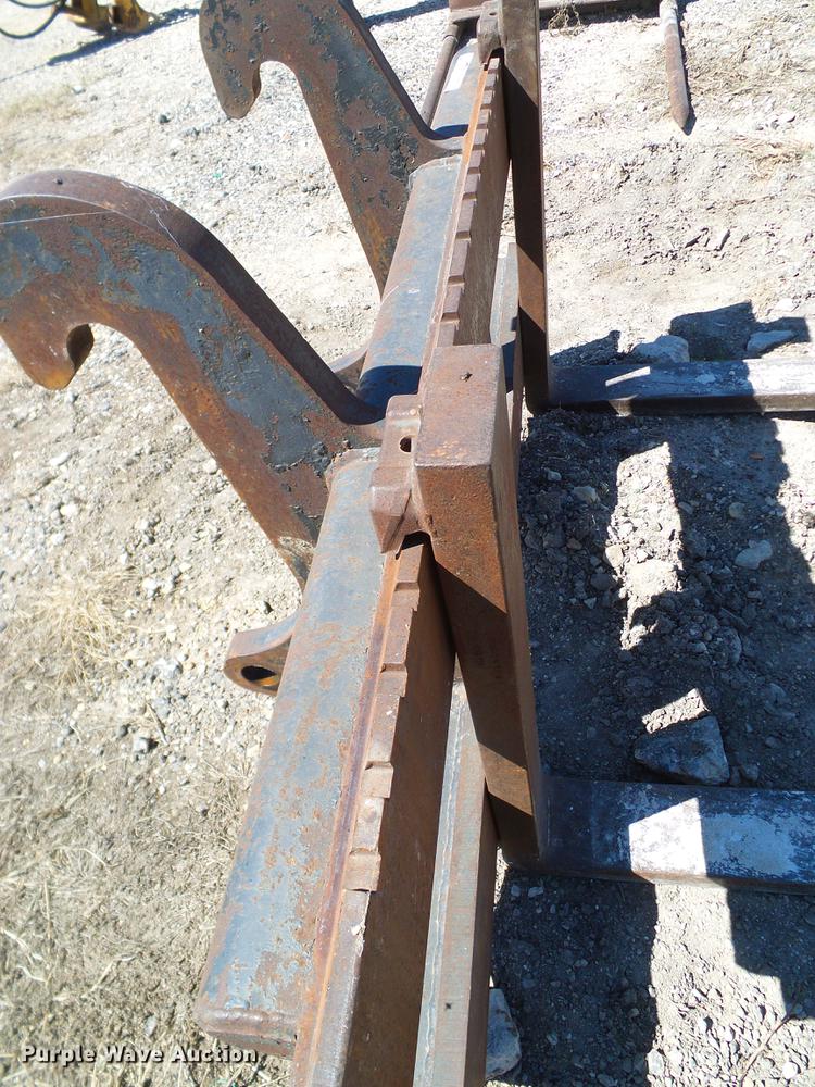 image for item AZ9394 Pallet forks