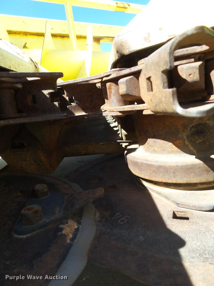 image for item BJ9936 John Deere forage head