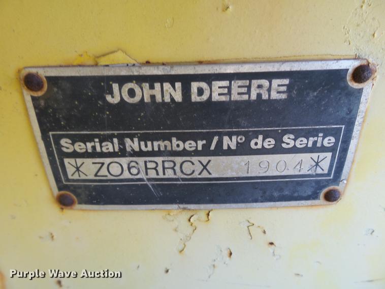 image for item BJ9936 John Deere forage head