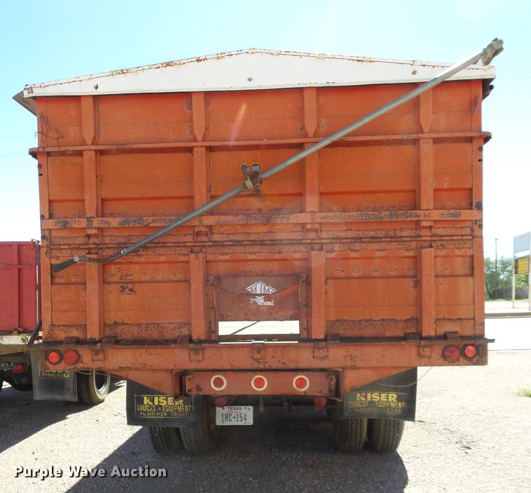 image for item BJ9955 1969 Chevrolet C60 grain truck